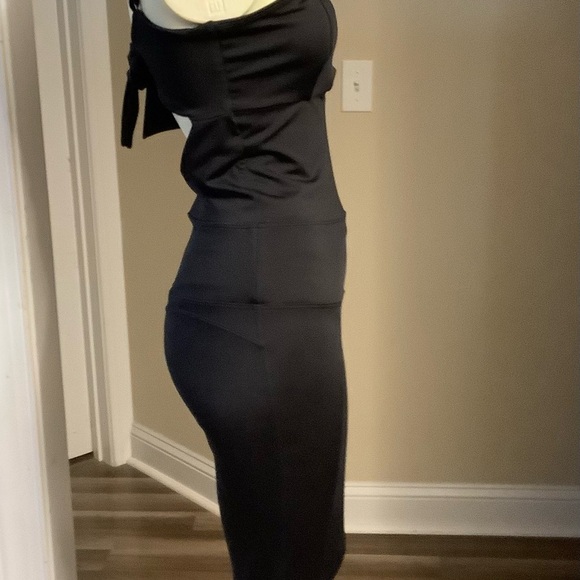 Secret Love:Size L
Black Jumpsuit Adjustable Straps
Tie Back - Picture 4 of 10